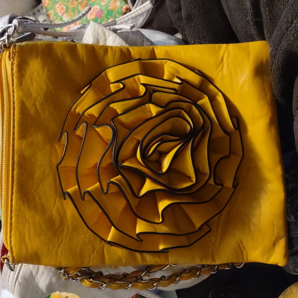 Small yellow Rose cross body bag